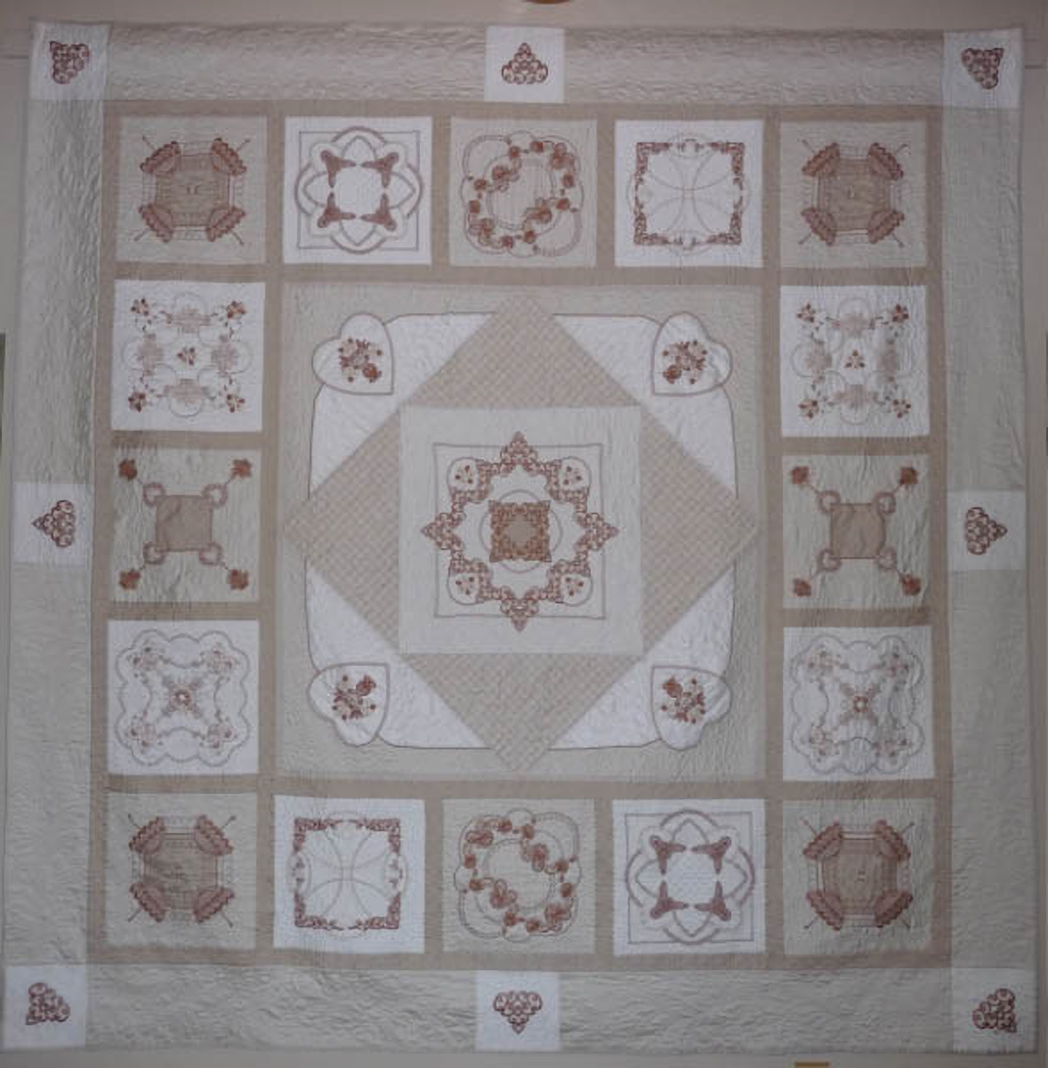 La-De-Da, the Latte Quilt